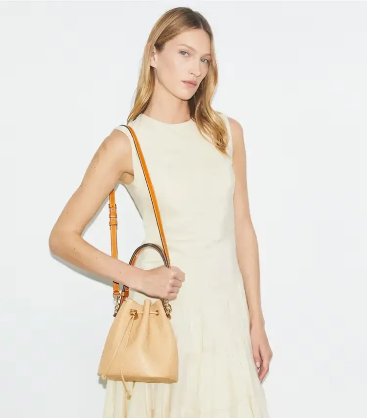 T Monogram Pebble Bucket Bag - Image 2
