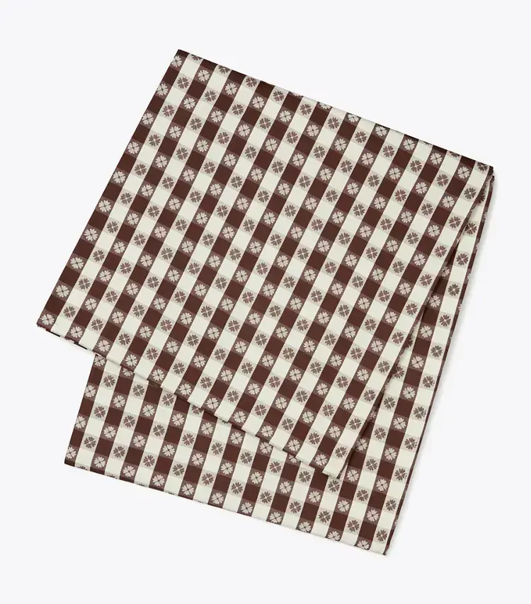 Gingham Tablecloth, 120" X 70"