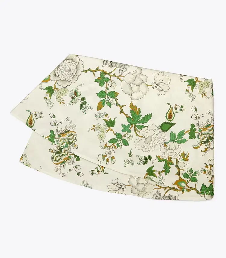 Happy Times Bouquet Round Tablecloth, 108"